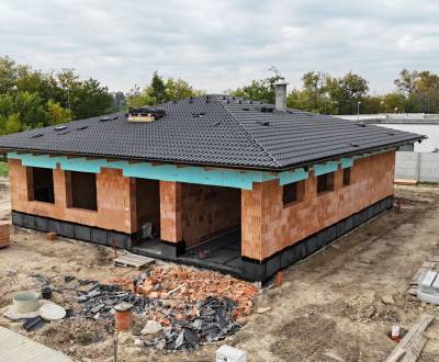 Eladó Családi ház, Családi ház, Senec, Szlovákia