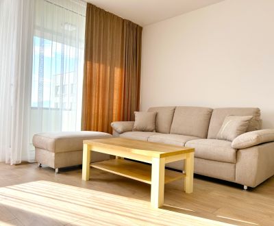 Kiadó 2 szobás lakás, 2 szobás lakás, Karpatská, Poprad, Szlovákia