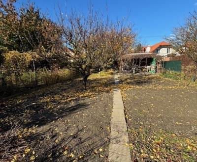 Eladó Kertek, Kertek, Stredná, Bratislava - Ružinov, Szlovákia