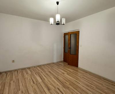 Hangulatos 1 szobás lakás kiadó Považská Bystrica központjában