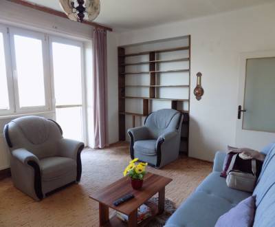 Eladó Családi ház, Családi ház, Dubník, Nové Zámky, Szlovákia