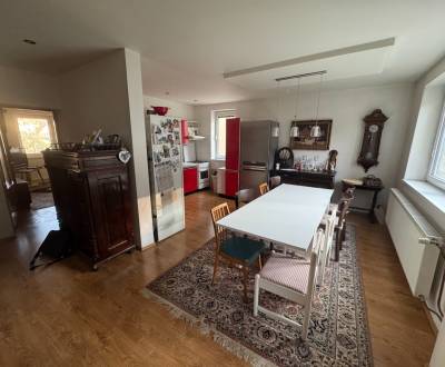 Eladó Családi ház, Családi ház, Žilina, Szlovákia