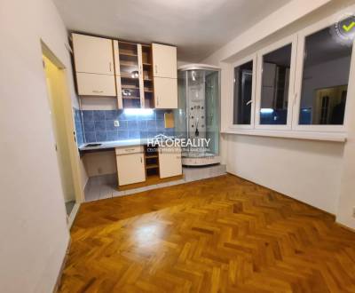 Eladó Garzonlakás, Žilina, Szlovákia