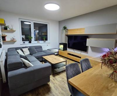 Modern 3 szobás lakás eladó Zólyom szívében