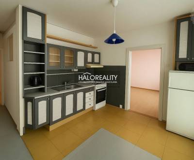 Eladó 3 szobás lakás, Poprad, Szlovákia