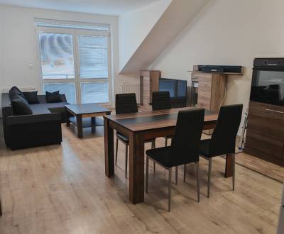 Kiadó 3 szobás lakás, 3 szobás lakás, Malacky, Szlovákia