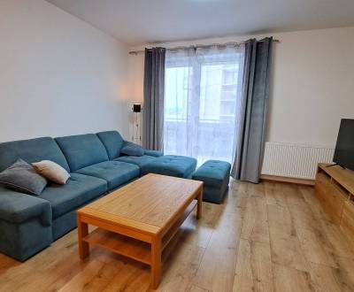 Kiadó 2 szobás lakás, 2 szobás lakás, Poprad, Szlovákia