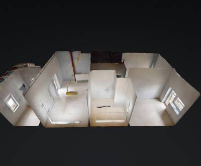 Eladó 4 szobás lakás, 4 szobás lakás, 72, Levice, Szlovákia