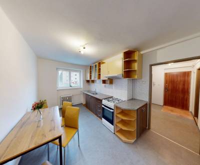 Kiadó 2 szobás lakás, 2 szobás lakás, Rázusova, Spišská Nová Ves, Szlo