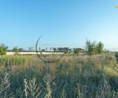 Eladó Telkek - kereskedelmi célra, Telkek - kereskedelmi célra, Priemy