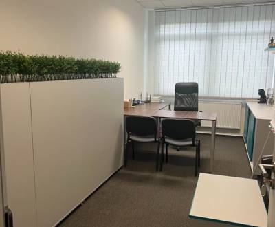 Kiadó Irodahelység, Irodahelység, Považská Bystrica, Szlovákia