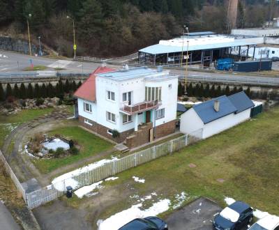 Eladó Családi ház, Családi ház, SNP, Považská Bystrica, Szlovákia