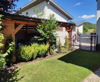 Eladó Családi ház, Családi ház, Žilina, Szlovákia