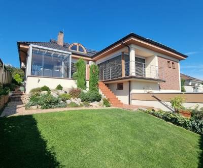 ELADÓ - Exkluzív családi ház - Nitra, Zobor