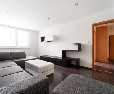 Eladó 3 szobás lakás, 3 szobás lakás, Halalovka, Trenčín, Szlovákia