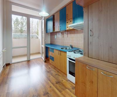 Eladó 3 szobás lakás, 3 szobás lakás, Okružná, Prievidza, Szlovákia