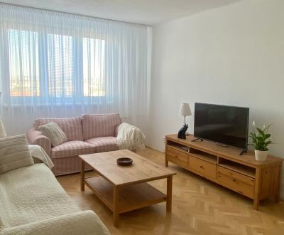 Kiadó 2 szobás lakás, 2 szobás lakás, Štúrova, Nitra, Szlovákia