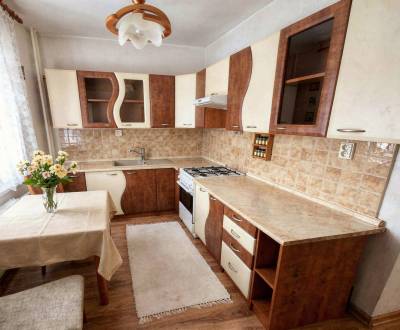 Eladó 2 szobás lakás, 2 szobás lakás, Družby, Banská Bystrica, Szlovák