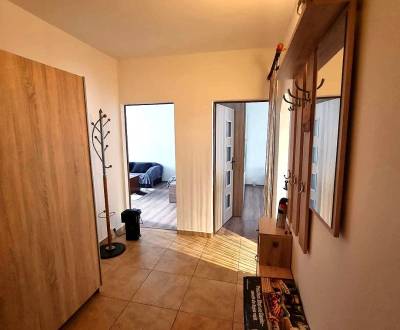 Kiadó 2 szobás lakás, 2 szobás lakás, Záhorácka, Malacky, Szlovákia