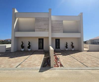 Eladó Családi ház, Családi ház, Mulo, Vrsi, Horvátország