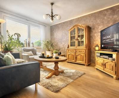 Eladó 4 szobás lakás, 4 szobás lakás, A. Bernoláka 2588/1, Čadca, Szlo