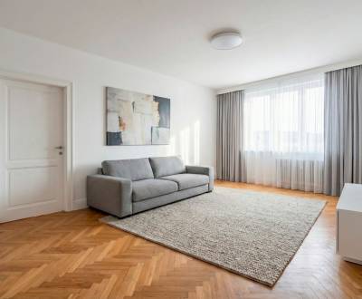 Eladó 2 szobás lakás, 2 szobás lakás, Trieda Snp, Banská Bystrica, Szl