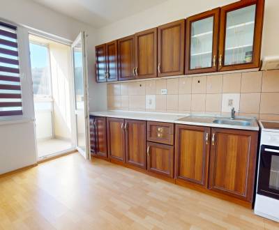 Eladó 3 szobás lakás, 3 szobás lakás, Žiar nad Hronom, Szlovákia