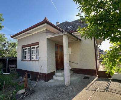 Eladó Családi ház, Családi ház, Riadok, Piešťany, Szlovákia