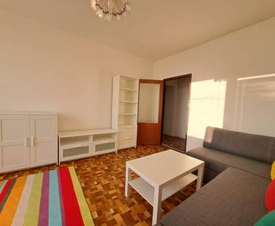 Kiadó 2 szobás lakás, 2 szobás lakás, Poprad, Szlovákia