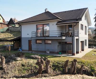 Eladó Családi ház, Családi ház, Lipová, Zvolen, Szlovákia