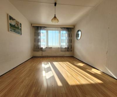 Kiadó 2 szobás lakás, 2 szobás lakás, Kalinčiakova, Banská Bystrica, S