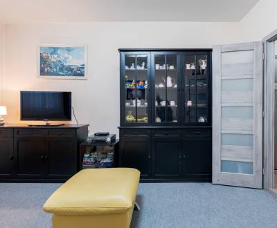 Eladó 4 szobás lakás, 4 szobás lakás, Vyšehradská, Bratislava - Petrža