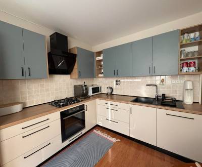 Eladó 3 szobás lakás, 3 szobás lakás, Jilemnického, Michalovce, Szlová