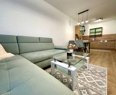 Kiadó 2 szobás lakás, 2 szobás lakás, Popradská, Košice - Západ, Szlov