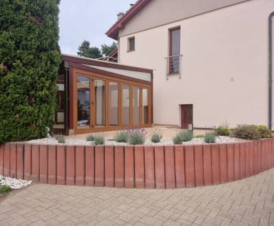 Kiadó Családi ház, Családi ház, Kláštorská, Nitra, Szlovákia