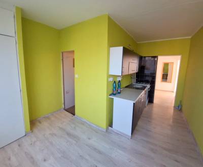 Kiadó 2 szobás lakás, 2 szobás lakás, Ľ. Fullu, Zvolen, Szlovákia