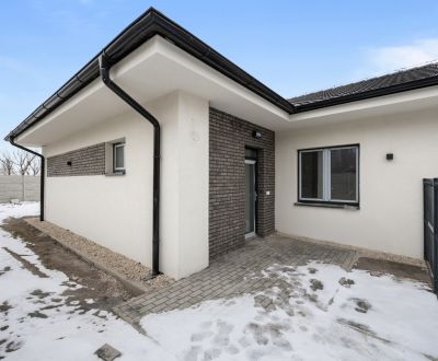 Eladó Családi ház, Családi ház, Dunajská Streda, Szlovákia
