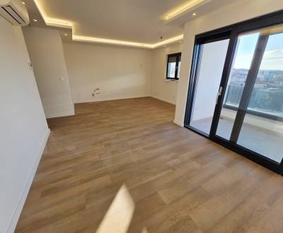 Eladó Apartmanok, Apartmanok, Makarska, Horvátország