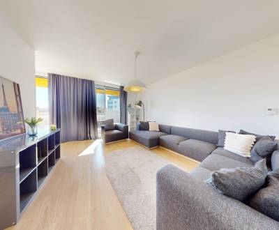 BA/KARLOVA VES - Kiadó egy nagy,3 szobás apartman terasszal,parkoloval