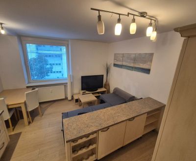 Eladó 3 szobás lakás, 3 szobás lakás, Miletičova, Bratislava - Ružinov