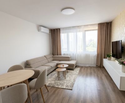 Kiadó 3 szobás lakás, 3 szobás lakás, Šustekova, Bratislava - Petržalk