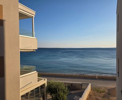 HORVÁTORSZÁG - Apartmanok az 1. sorban (2i) - MANDRE, PAG sziget