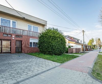 Eladó Családi ház, Családi ház, Hlohovec, Szlovákia