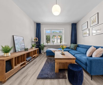 BA I-Kiadó egy modern 3 szobás lakás egy téglaépületben-Cintorínska ul