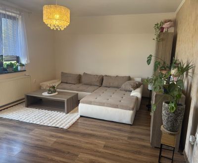Eladó 4 szobás lakás, 4 szobás lakás, Dunajská Streda, Szlovákia
