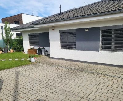 Eladó Családi ház, Családi ház, Rekreačná, Trnava, Szlovákia