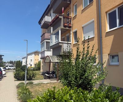 Eladó 3 szobás lakás, 3 szobás lakás, M.R.Štefánika, Senec, Szlovákia