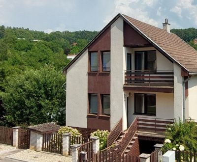 Eladó Családi ház, Családi ház, Pod Brezinou, Trenčín, Szlovákia