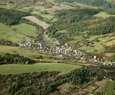 Eladó Mezőgazdasági és erdei telkek, Považská Bystrica, Szlovákia