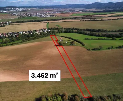 Eladó Mezőgazdasági és erdei telkek, Trenčín, Szlovákia